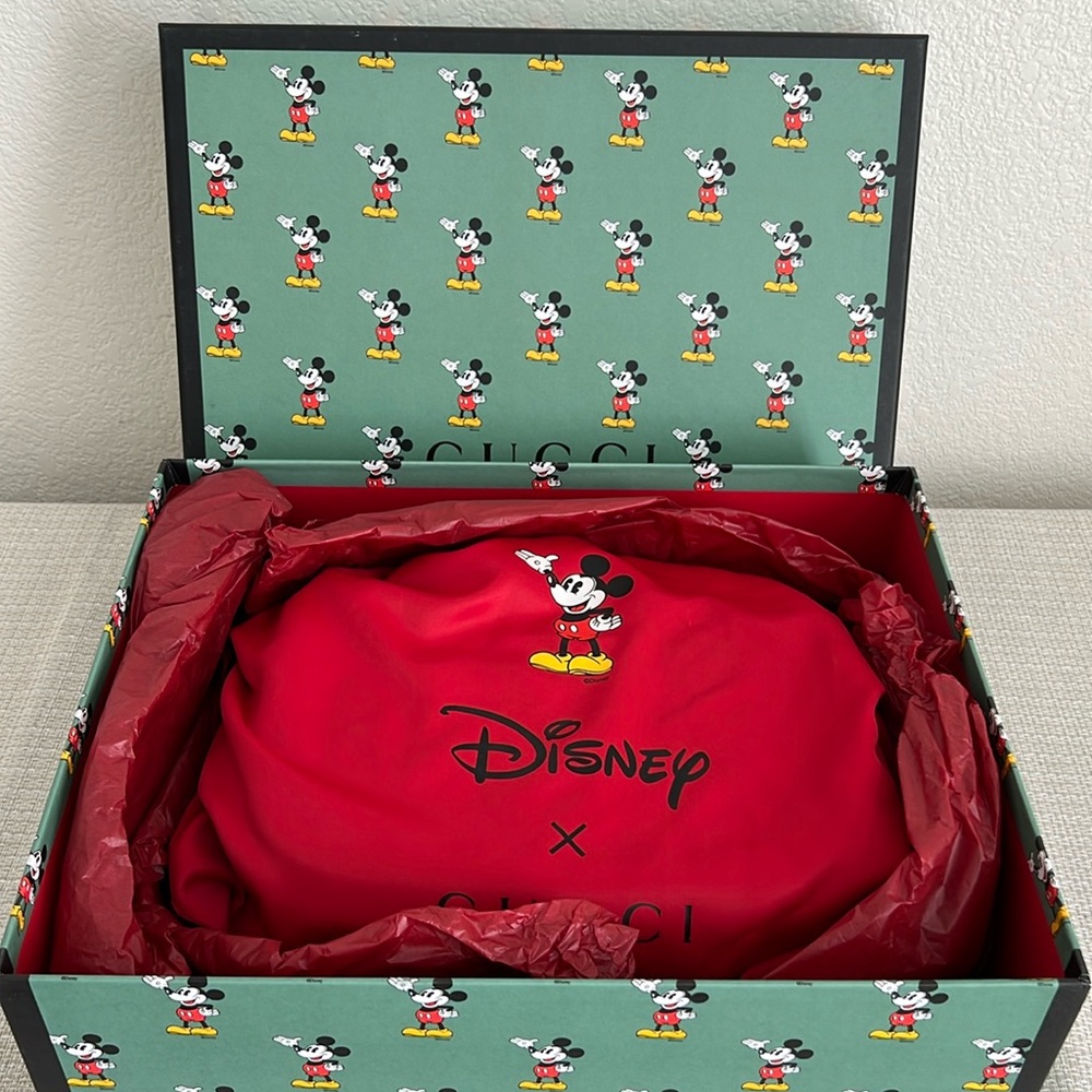 🏰Gucci🏰 x Disney Vintage GG Supreme Monogram Mickey Mouse Shoulder Bag - Picture 3 of 16